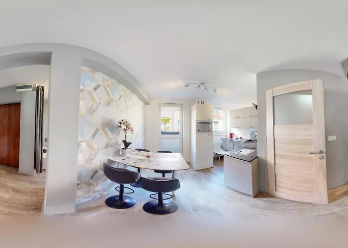 アパート Family House Rydygiera 16 Tectum *